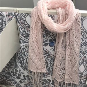 2 for $10 🌸 American Eagle pink loose knit scarf